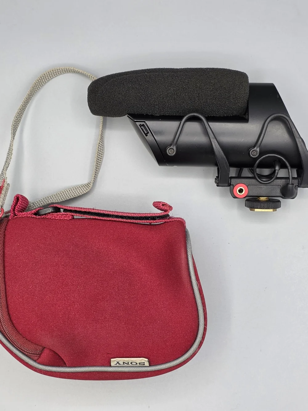 Shure Black Shotgun Microphone with Foam Windshield